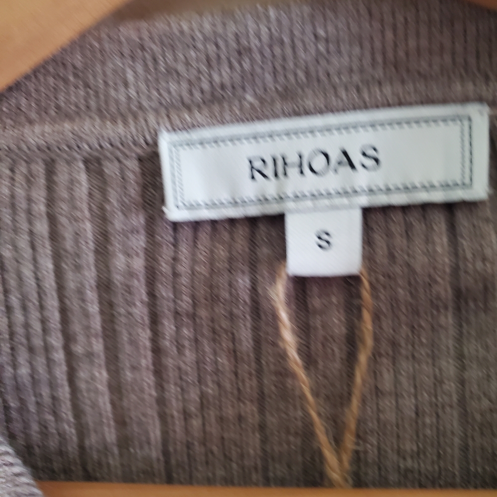 Rihoas Ribbed Cardigan Size Small. - Picture 6 of 9